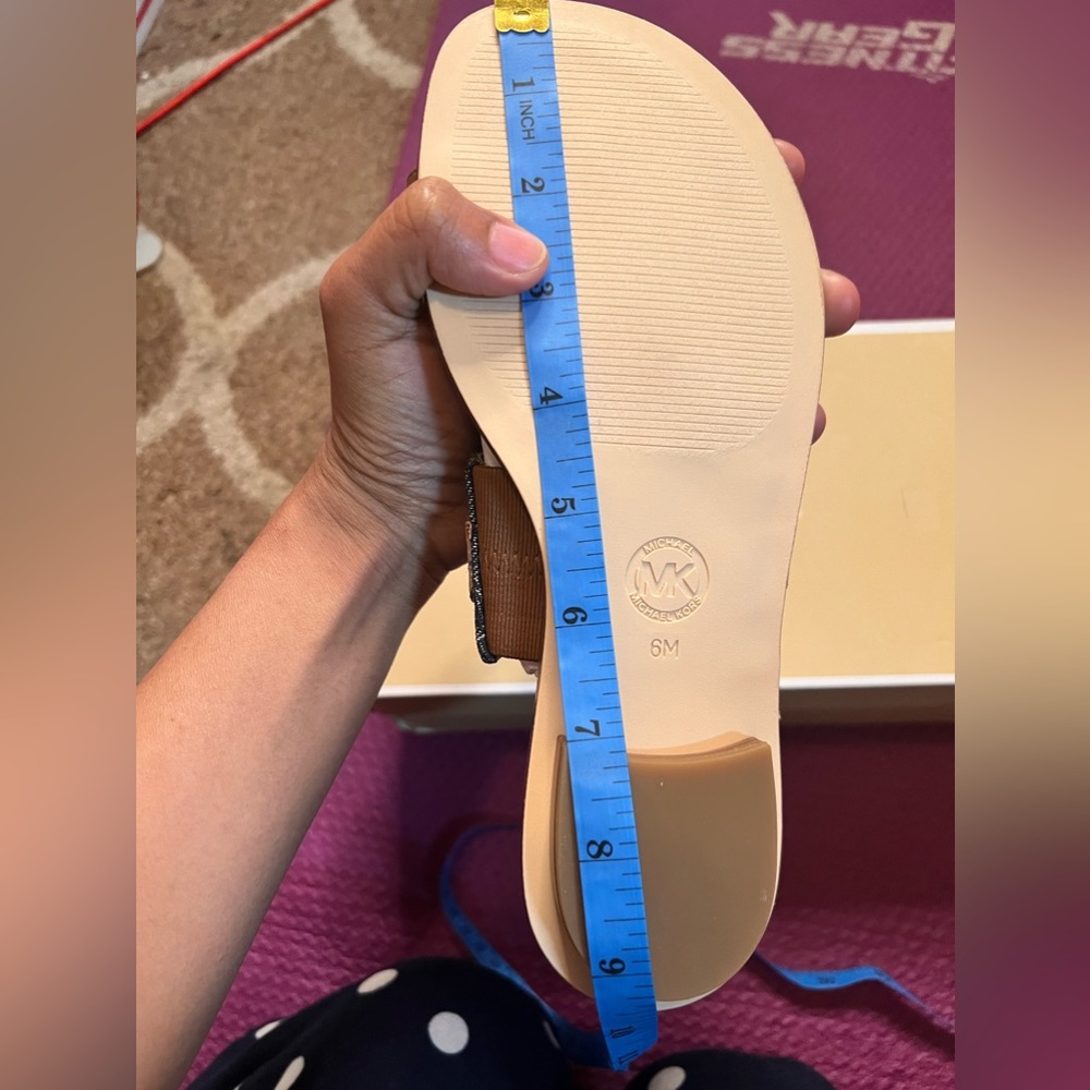 105. Michael Kors Women Rory Flat Thong Sandal - Picture 10 of 10